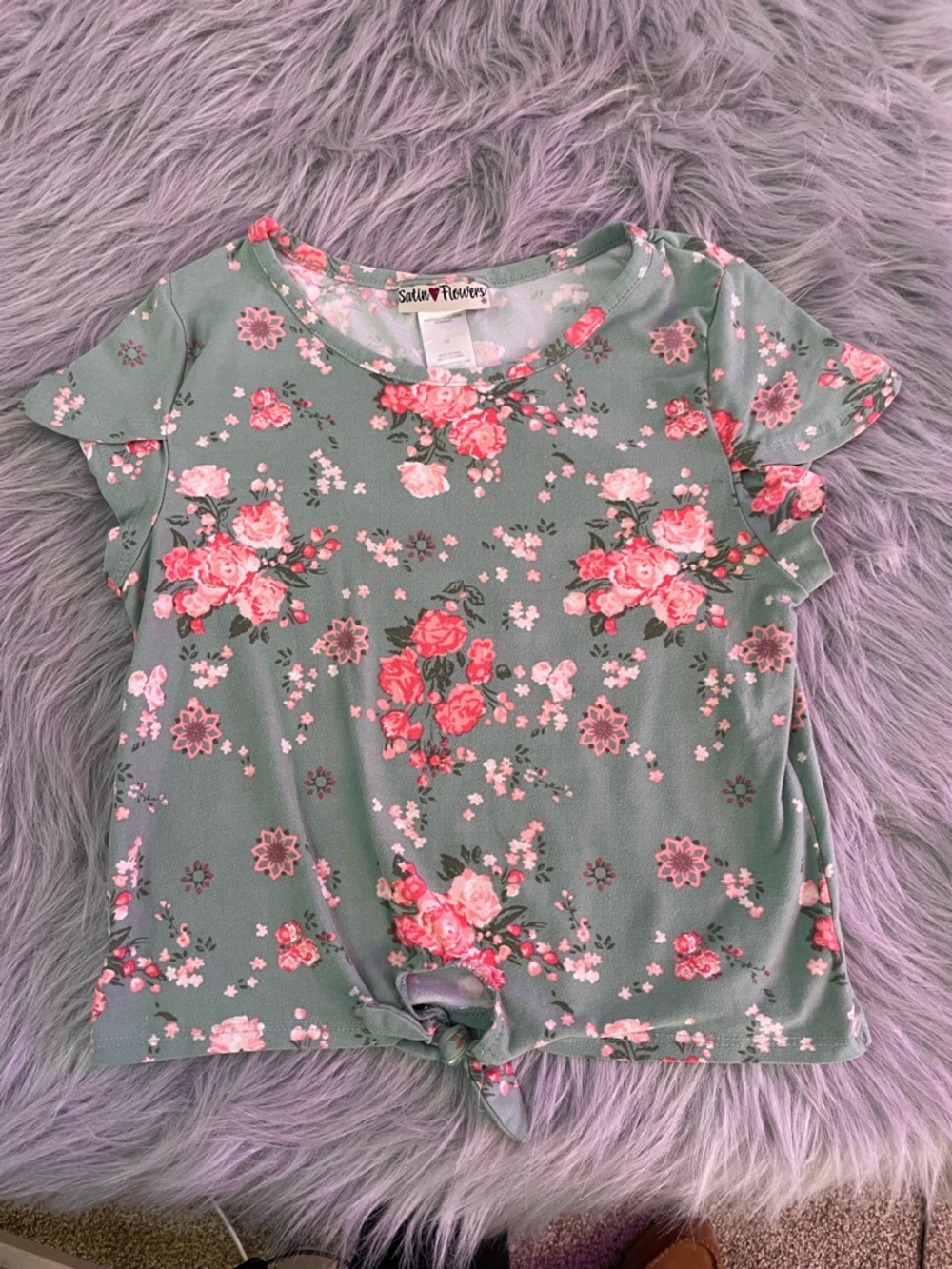 🌹Satin Flowers Floral Tie-Front Top in Sage Green and Pink